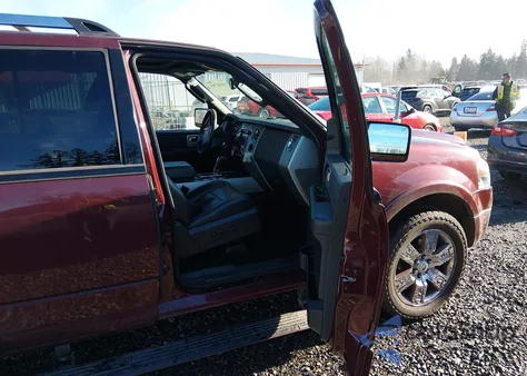 2010 Ford Expedition Limited from USA, damaged, VIN 1FMJU2A57AEB52209